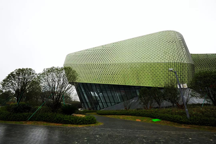 Nouveau bâtiment du hall d'exposition de la ville de Ningbo
