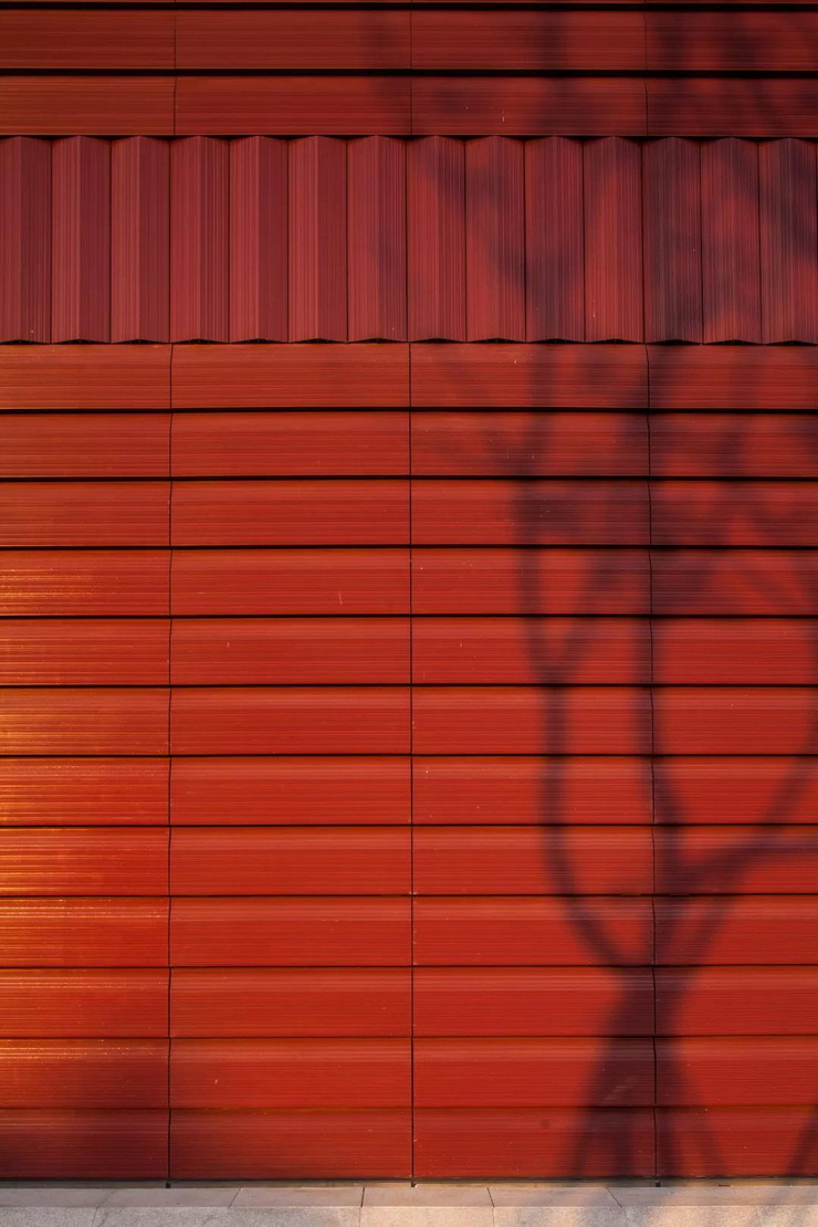 LOPO Terakota Panel elewacyjny Przeszklony panel z terakoty ze sztuką